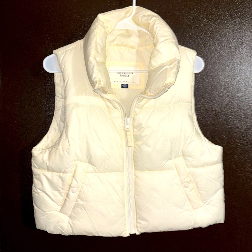 ♥️AMERICAN EAGLE CROP VEST♥️